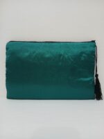 ⁦شنطة آيباد أنيقة للمناسبات من الستان الفاخر – لون أخضر سرعي⁩ - الصورة ⁦3⁩