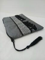 شنطة آيباد رمادية فاخرة للمناسبات – تصميم أنيق وعصري