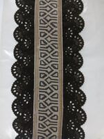 ⁦شنطة آيباد بيضاء فاخرة للمناسبات – تصميم أنيق وعصري⁩ - الصورة ⁦4⁩